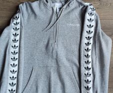 Adidas hoodie size L