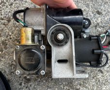Discovery 3 Air suspension Compressor