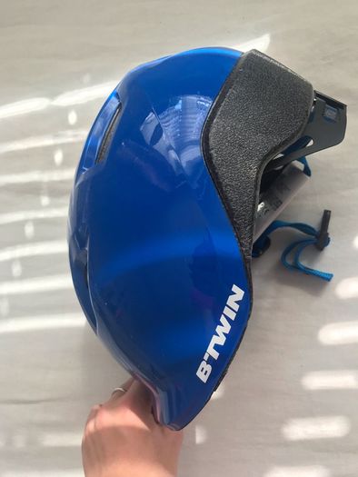 B'TWIN 500 cycling helmet