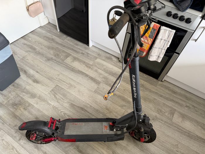 Kukirin M4 Pro Scooter