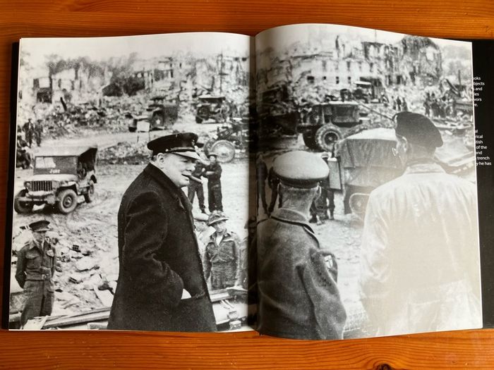 War book:'D-Day The Story Of D-Day Through Maps'