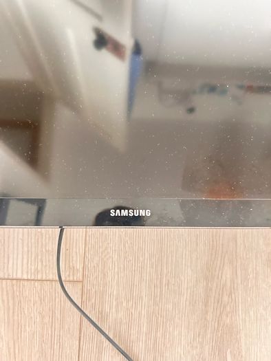 32 inch TV
