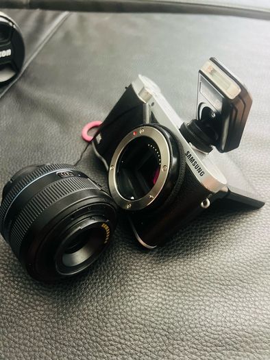 Photo camera mirrorless