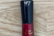 No 7 Stay Perfect Nail Colour