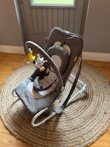 baby lounger