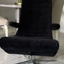 Swivel chair Image 2