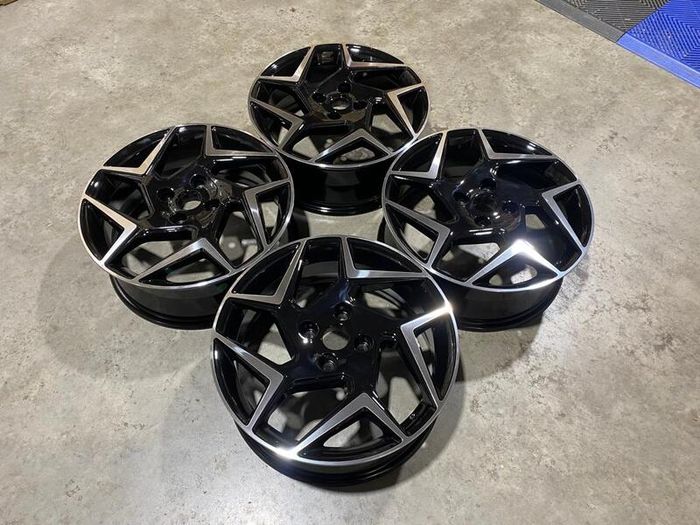 17" Inch Ford Fiesta Alloy wheels 4x108 63.4 TI TDCI ECOBOOST Gloss Black Machined