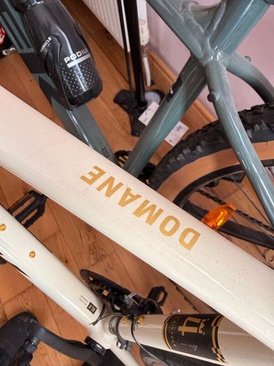 2025 Trek Domane Al 4 Gen 4 Frame Size 56