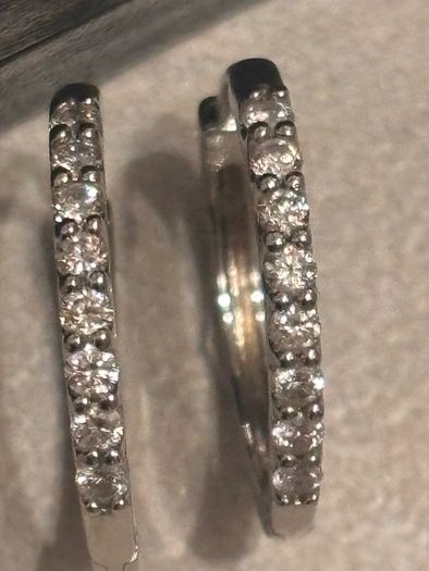 0.54ct lab grown diamond hoop earrings