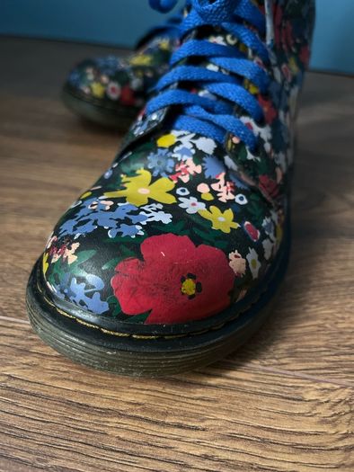 Vintage Dr Martens 1460 Floral Boots UK 2