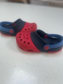 kids crocs