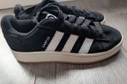Black Adidas Campus Size 4 Good Condition