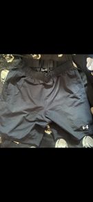 Under Armour running Shorts SIZE large brand new