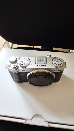 Fujifilm X-m5 + Xc15-45mm Ois Pz