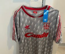 Liverpool Retro Jersey