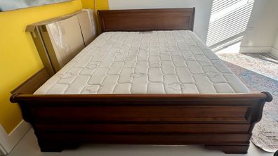 Super King Sleigh Bed