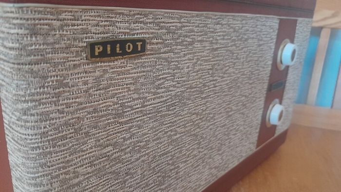 Rare 1957 Vintage Pilot Encore RC126, portable suitcase, record player. Excellent Vintage Condition. BSR 4 speed Turntable. Plays 33/3 and 45 RPM, 16's and 78's