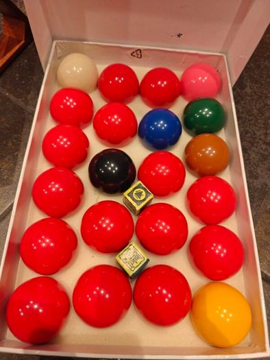 Snooker Balls and Triangle