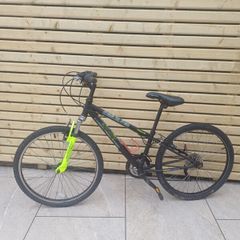 Apollo 24" boys bike