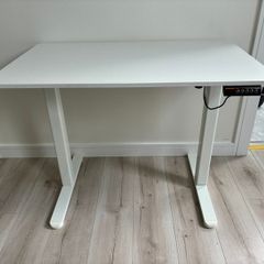 White desk