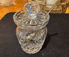 Tipperary Crystal jam or honey jar with lid