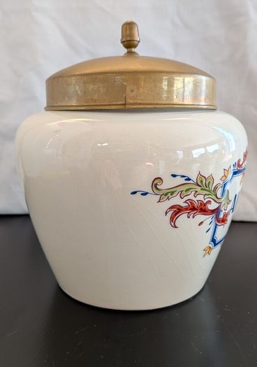 Zenith Gouda 1749 Amphora Pipe Tobacco Jar Humidor Brass Lid Holland c1950