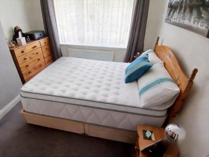 Double Mattress 4FT6, 10inch/25cm Hybrid Memory Foam & Pocket Coils Springs