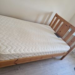 4ft Wooden Bed and Mattress
