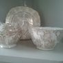 Royal Vale White/Gold Trio Image 3