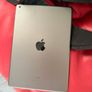 Ipad 7th generation 32gb space grey Image 3