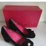 Le Babe 6009 Black Velour Court Shoes EU36 UK3 Pearl Flower Block Heels BNIB  CAN POST Image 2