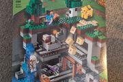 Lego Minecraft 21169 The First Adventure