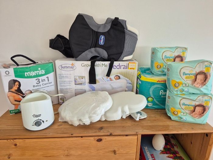 Baby feeding chair and bath