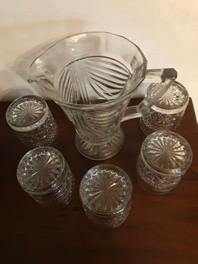 Vintage Jug and 5 glasses