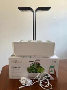 Veritable Connect Edition Smart Indoor Garden