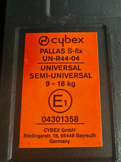 CYBEX Gold Pallas S-Fix 2-in-1 car seat - 9-36kg