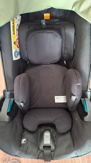 Doona carseat and Isofix Base