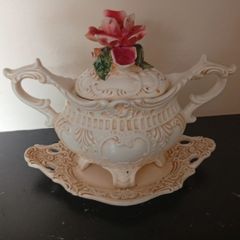 Soup Tureen with Underplate