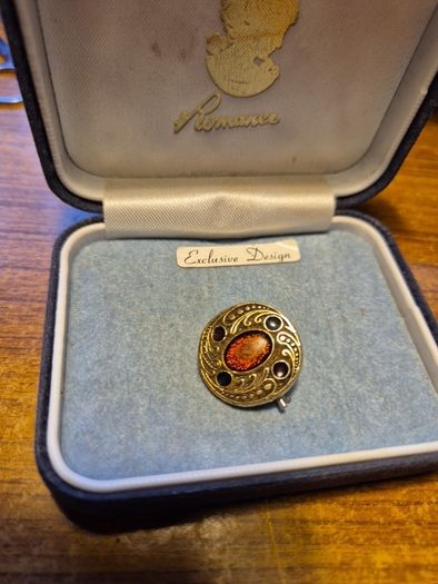Vintage Button