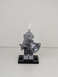 lego cmf Heroic Knight