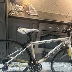 Kids racing bike