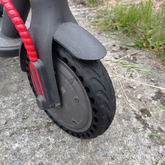 Electric scooters in excellent condition