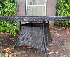 free table and chairs