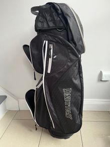 Golf bag with trolly