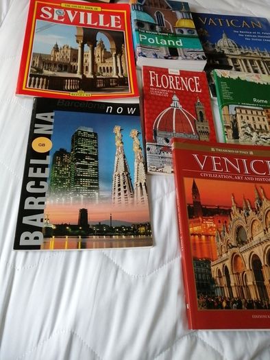 7 Travel books