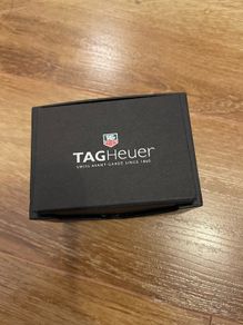 An empty original Tag box