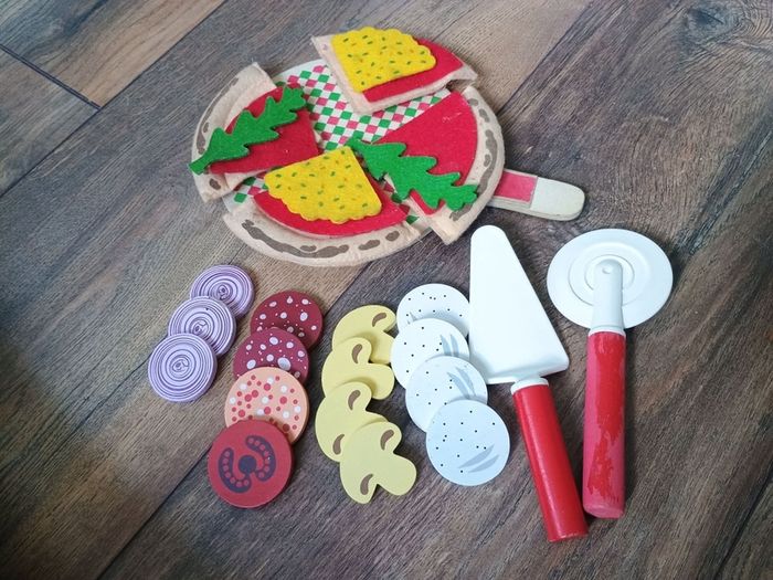 Toy Kitchen Accessories