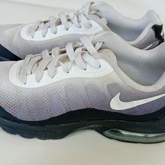 NIKE Trainers UK6