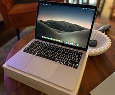 MacBook Air 13 Retina (2019)