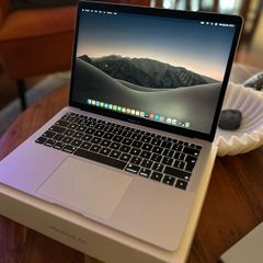 MacBook Air 13 Retina (2019)